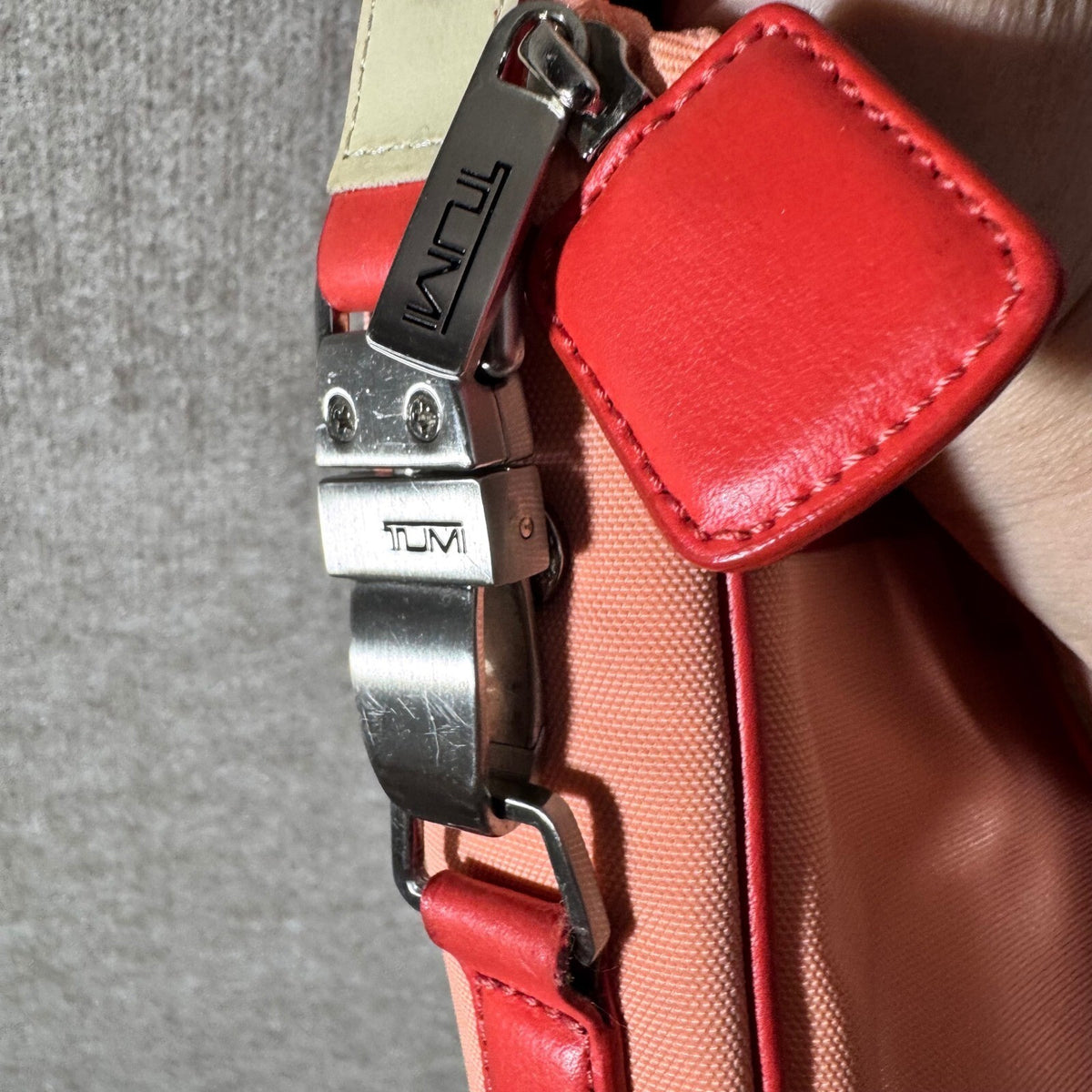 TUMI Nylon Messenger Bag Womens Orange Trim Laptop Travel Crossbody