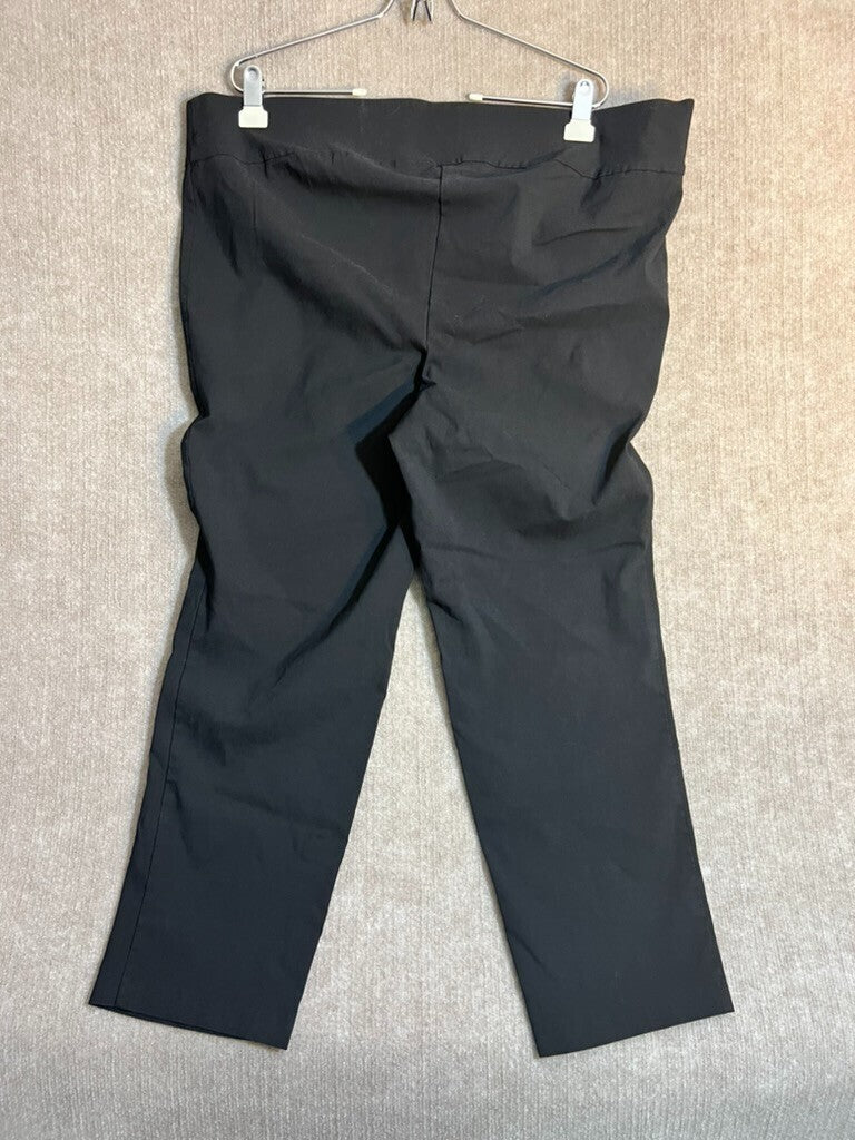 Torrid 4R Black Dress Pants Career Capsule Wardrobe Essential Basic Sleek Curvy