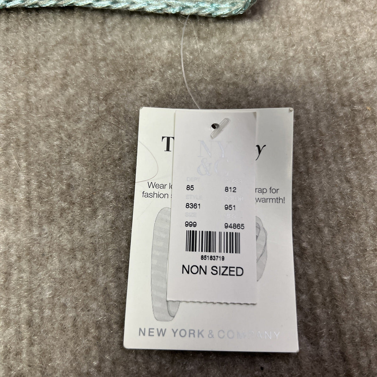 New York & Company Infinity Scarf Blue Chevron Lace Knit NWT One Size Soft