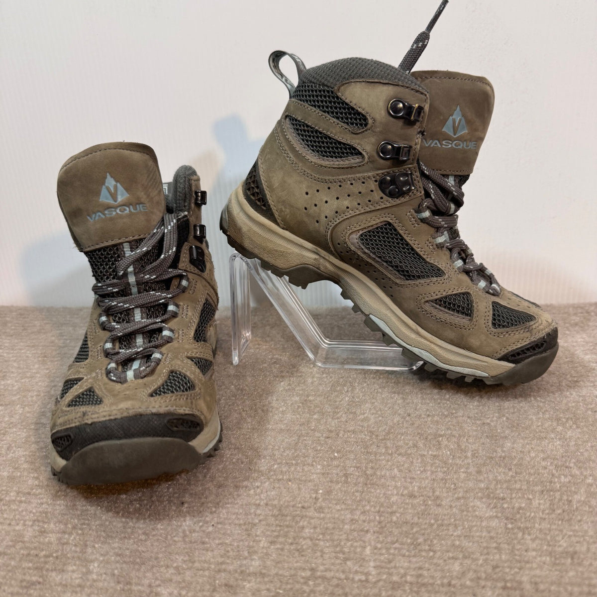 Vasque Hiking Boots Womens 6M Brown Gore-Tex Vibram Waterproof Gorpcore