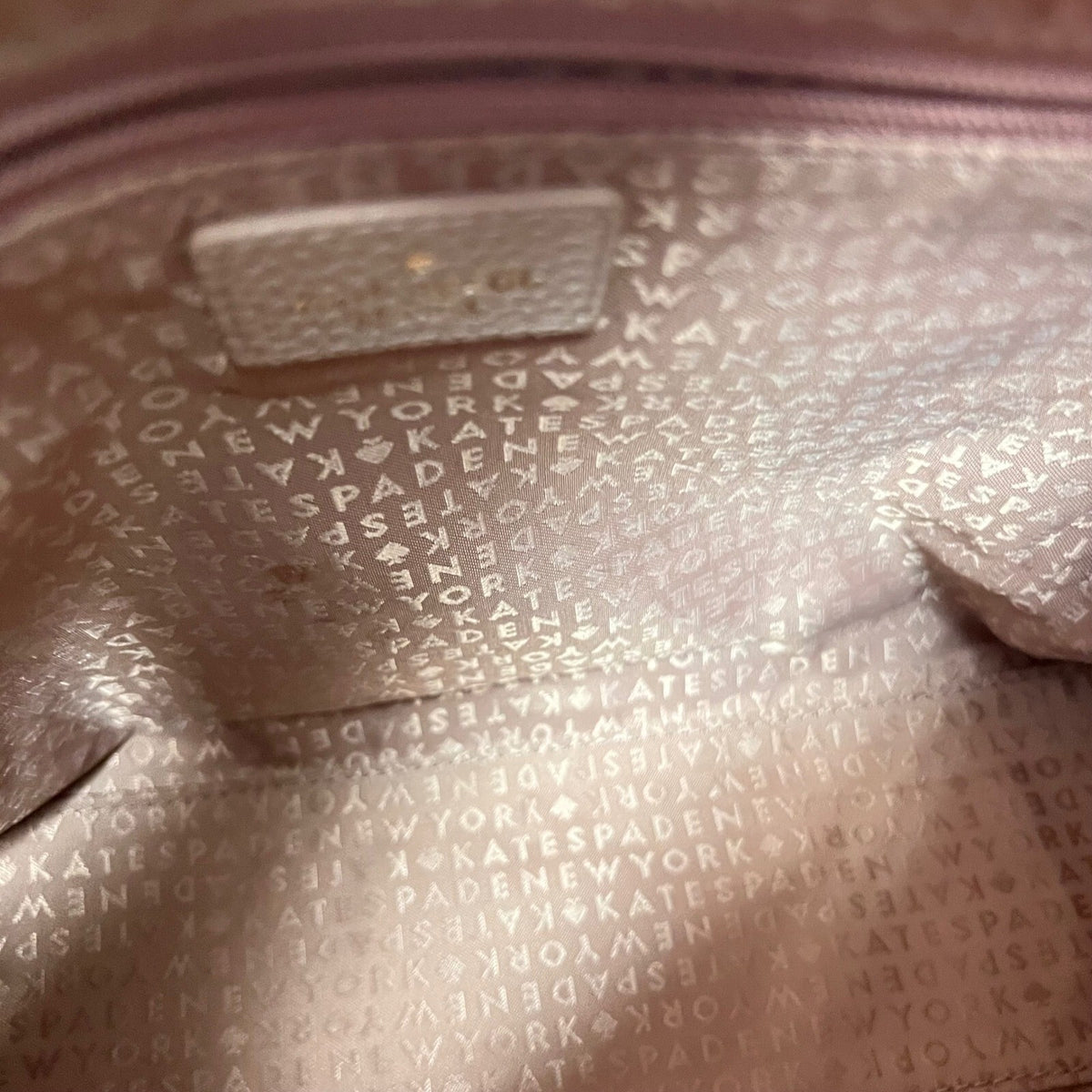 Kate Spade Pebbled Leather Crossbody Bag Women Beige Tassel Flap Purse Flaw