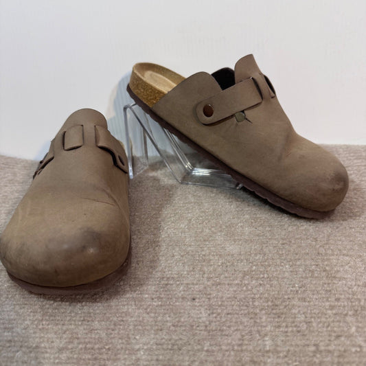 Cushionaire Lane Cork Footbed Clogs Womens 10W Brown Faux Suede Buckle Mules
