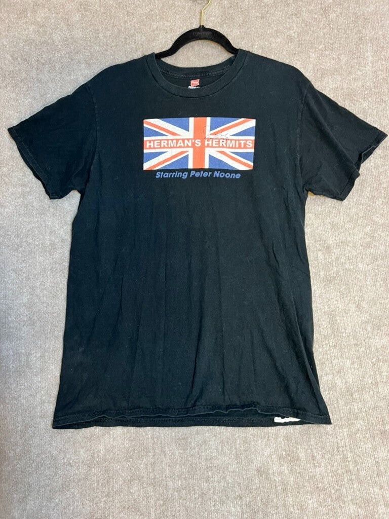 Herman’s Hermits 2013 Lg Tour T-Shirt Peter Noone Signed Collectible Music