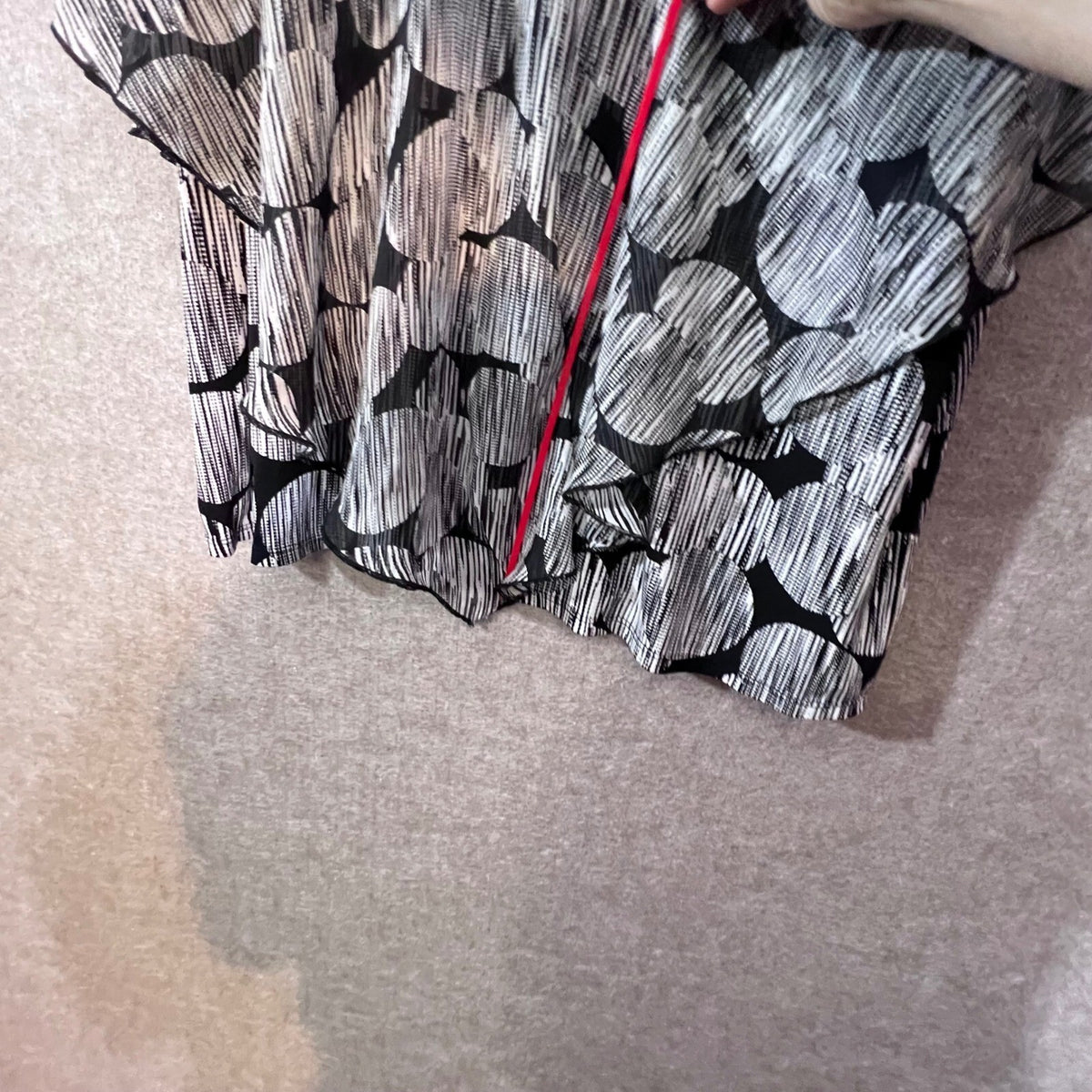 Adele & May Blouse Womens 1X Black White Abstract Cape Overlay Top