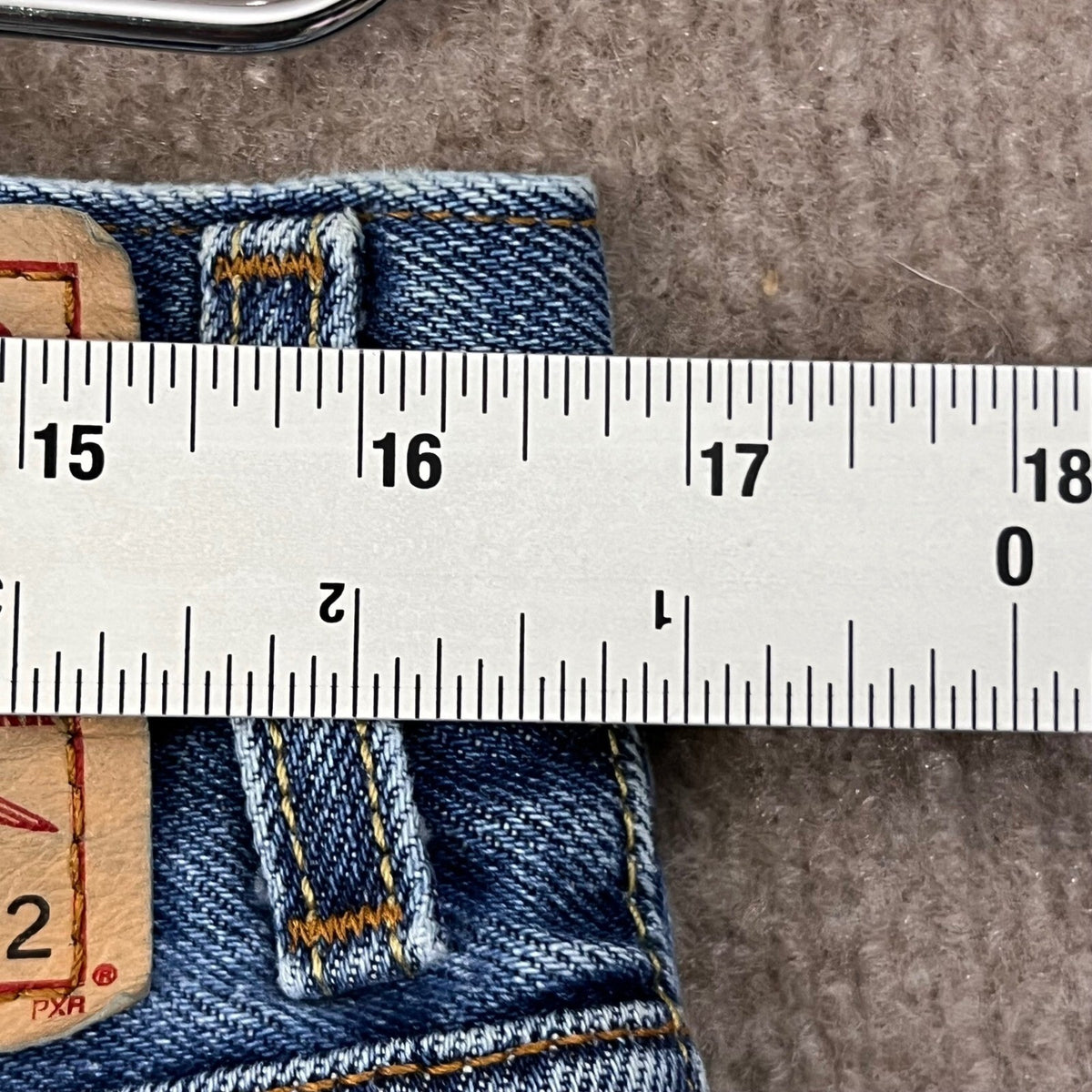 Levi's 505 Regular Fit Jeans Blue Denim Men's Size 33x32 Classic Style