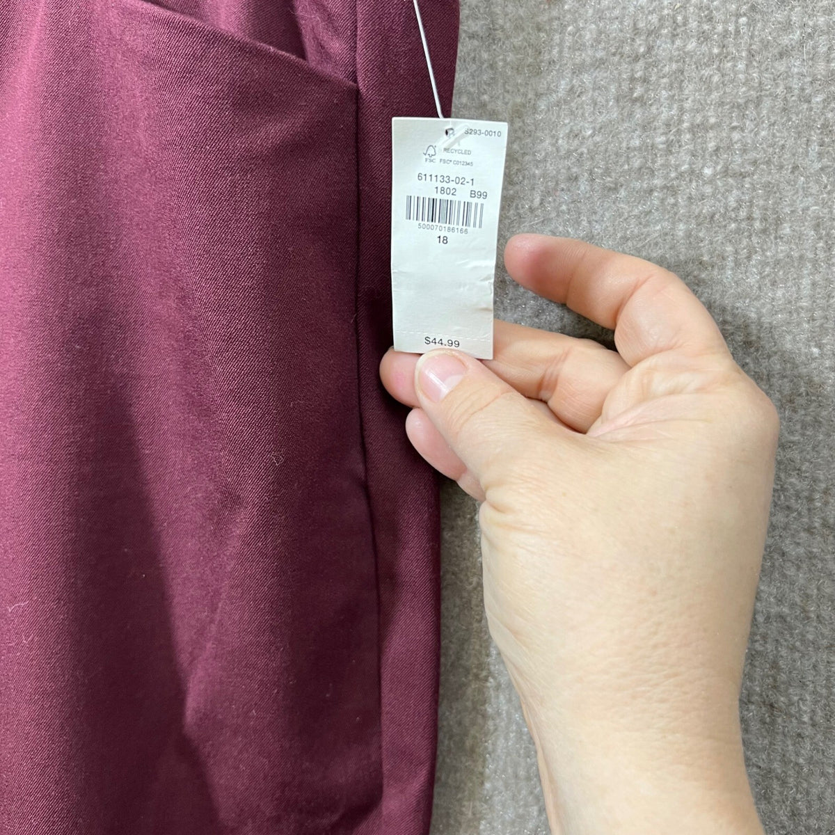 Old Navy High Rise Pixie Flare Pants Burgundy Women's Size 18 NWT