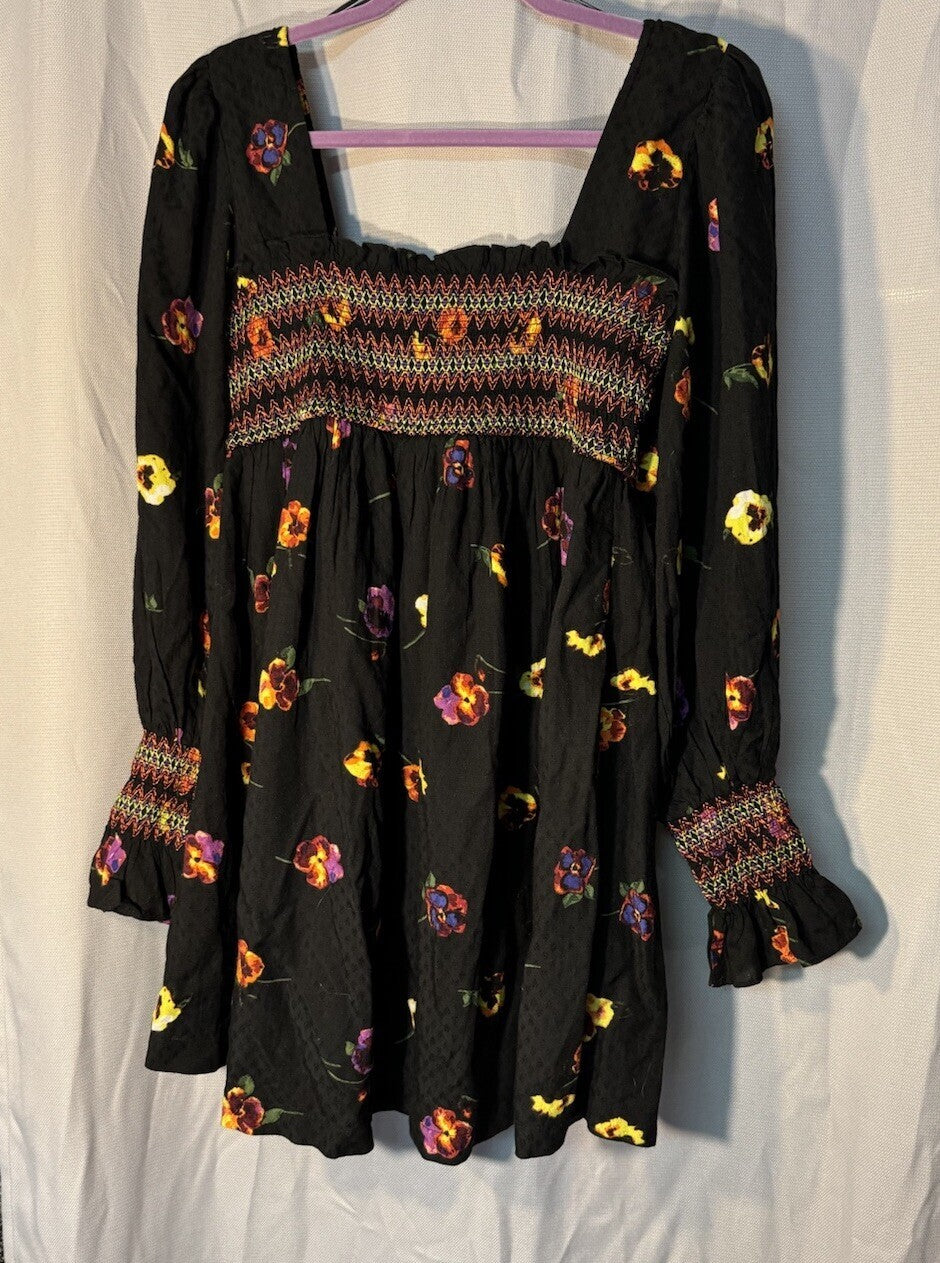 Urban Outfitters Isobel Smocked Mini Dress Sz M Black Floral Whimsigoth Top
