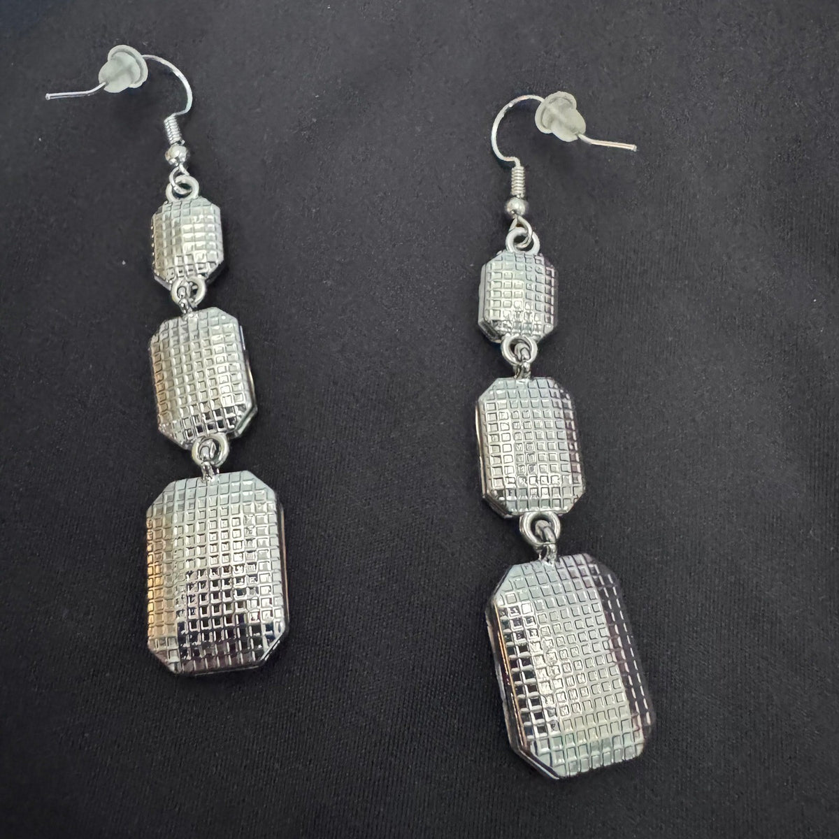 Dangle Drop Earrings Blue Aurora Borealis AB Silver Tone Costume