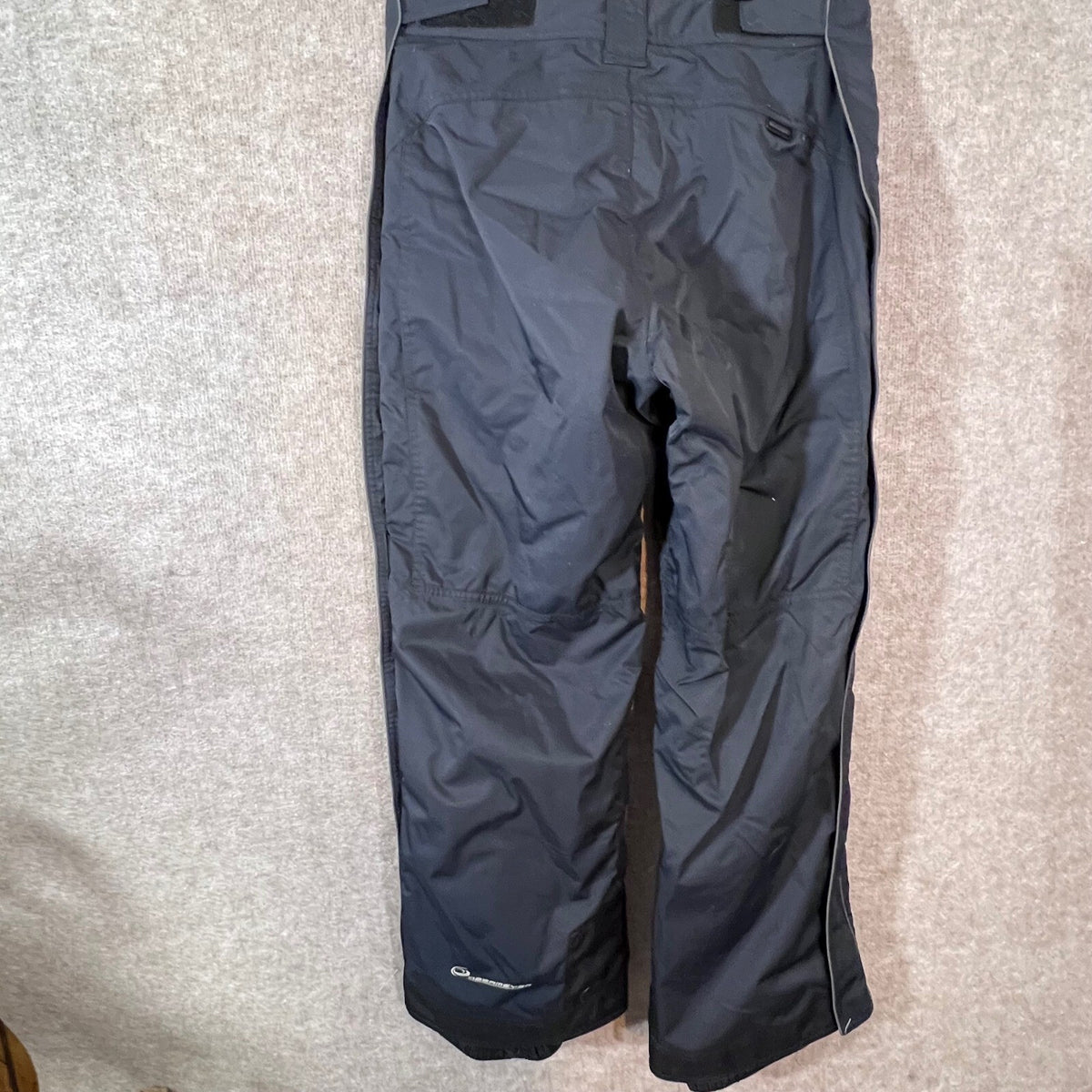 Obermeyer vector Ski Pants Mens Med 32 Black Red Snowboard Insulated Gorpcore