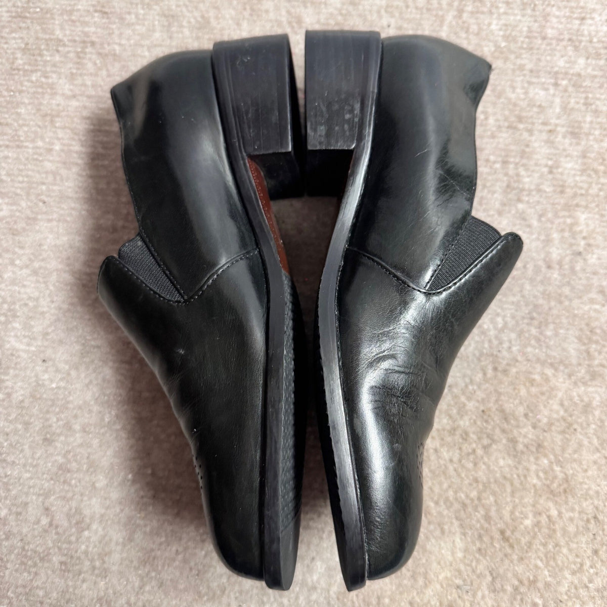 Ariat Leather Loafers Womens Black Brogue Detail Slip On Block Heel Classic
