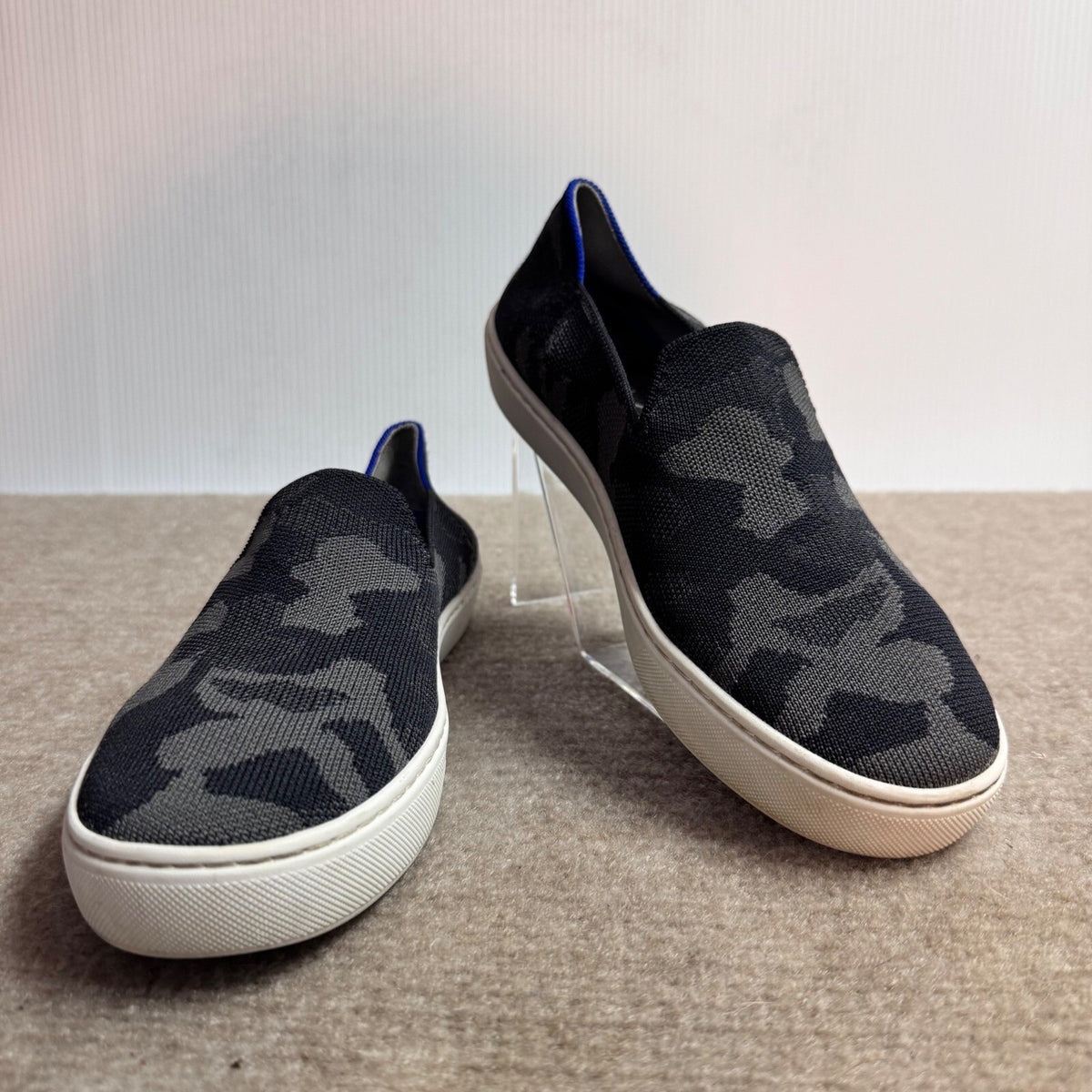 Rothys City Slip On Sneaker Womens 7.5 Grey Camo Knit Comfort Sustainable Casual