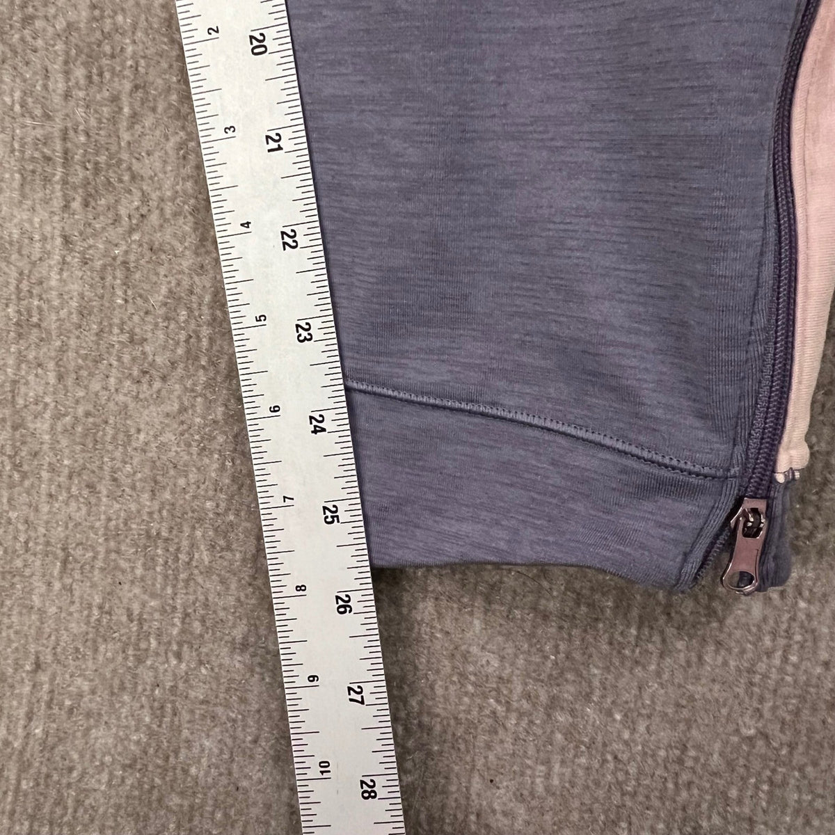 CALIA by Carrie Underwood XL Purple Activewear Cropped Leggings Zippers