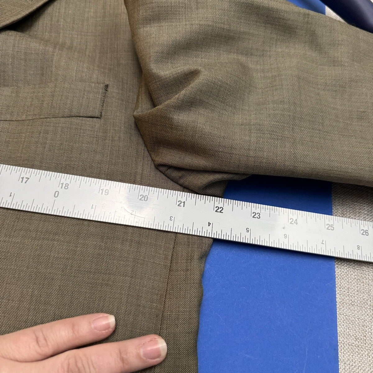 Vintage Lauren Ralph Lauren Virgin Wool 42R 2 Button Single Vent Blazer 1998