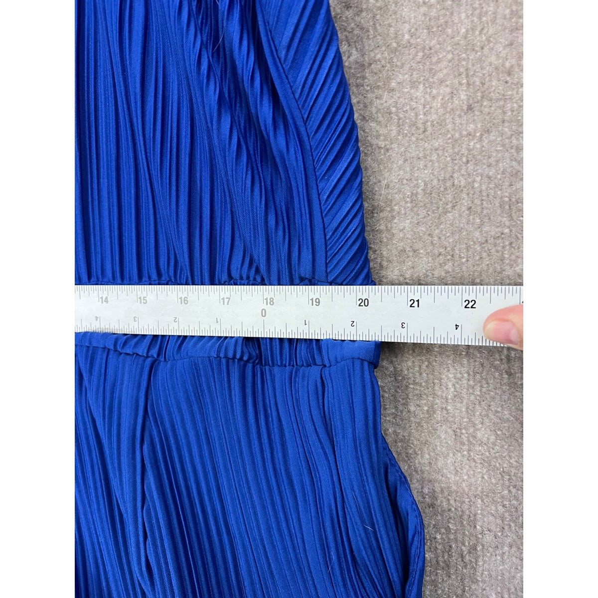 Torrid Blue Pleated Wide Leg Jumpsuit Plus Size 3 22/24 Pockets V Neck