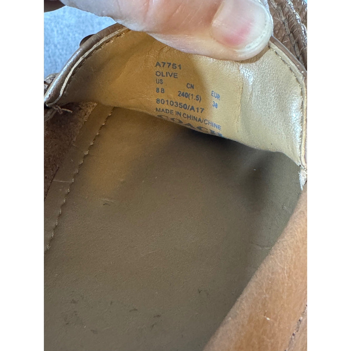Coach Olive Loafers Women 8B Brown Pebble Leather Gold Horsebit Driving Shoes