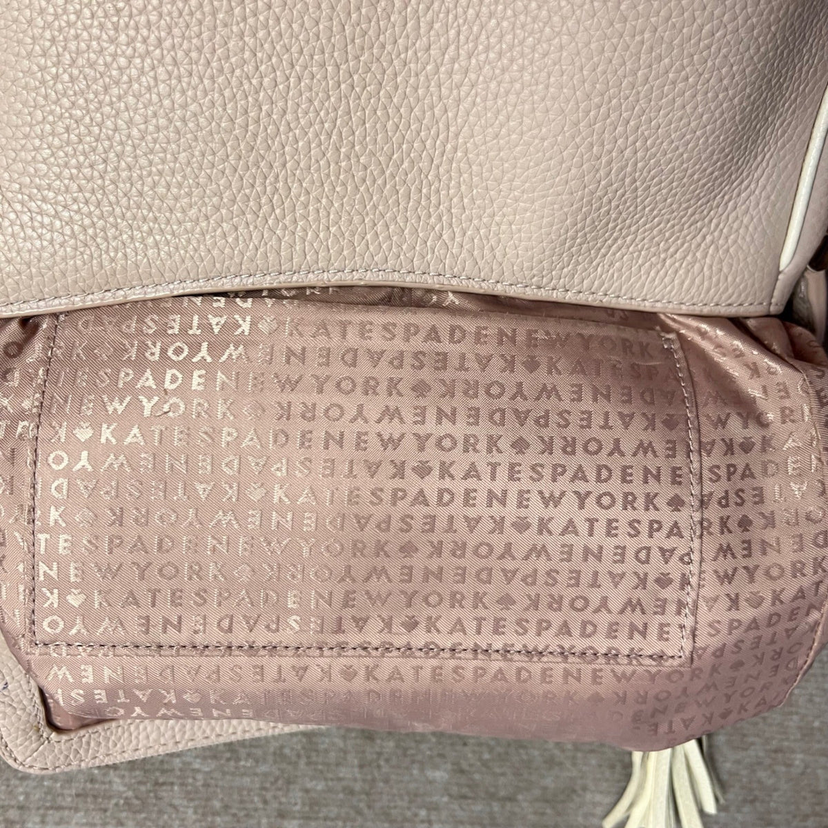 Kate Spade Pebbled Leather Crossbody Bag Women Beige Tassel Flap Purse Flaw