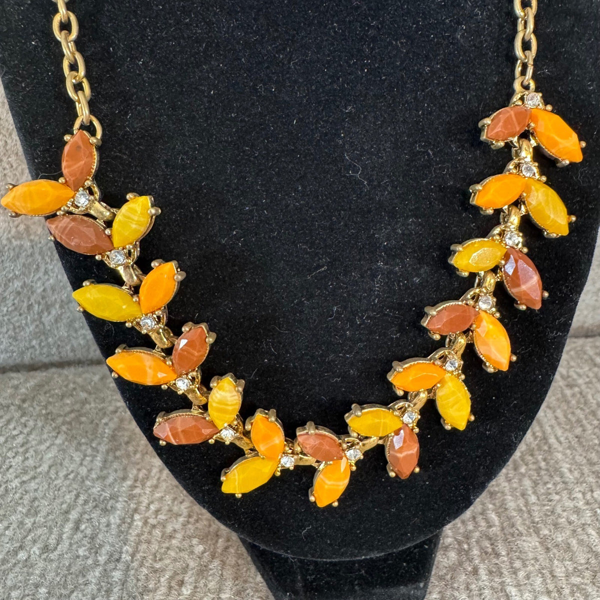 Unbranded Autumn Leaf Statement Necklace Womens OS Orange Yellow Gold Tone Fall
