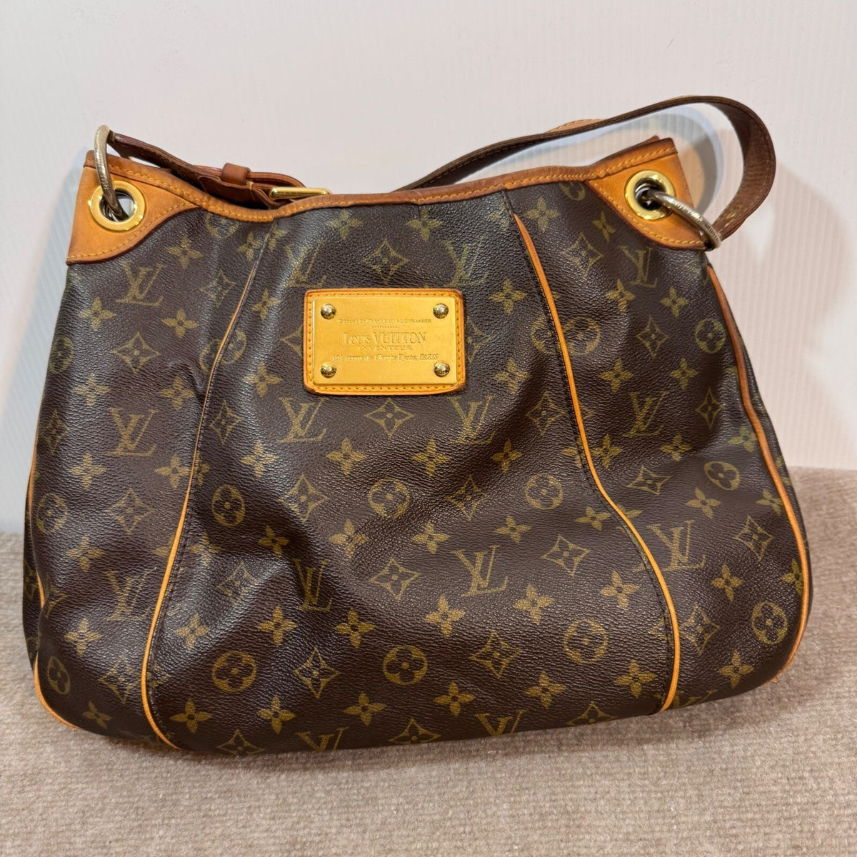 Louis Vuitton Galliera PM Monogram Canvas Shoulder Bag Brown Luxury SD1089 READ