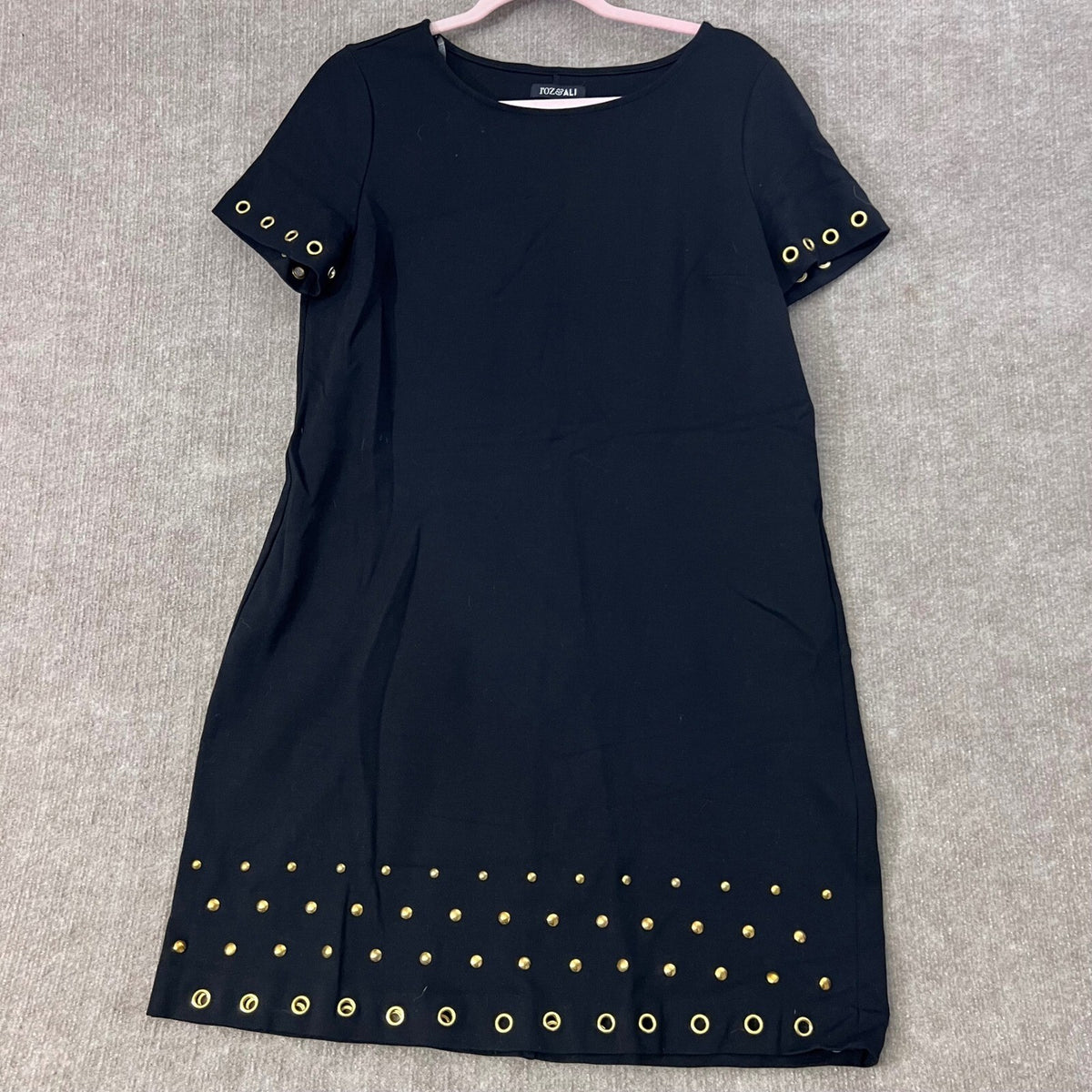 Roz & Ali Black Shift Dress Short Sleeve Gold Grommet Accents Casual Chic