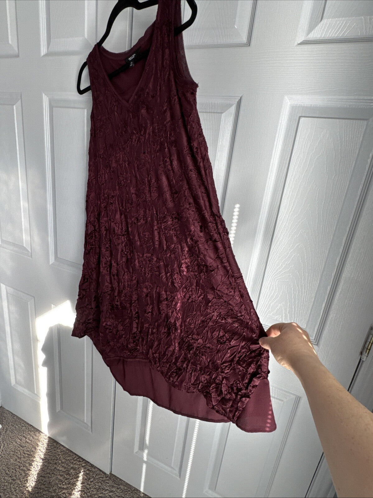 Simply Vera Wang Women Dress XS Sleeveless velvet Burnout Floral Crinkle Asymmet