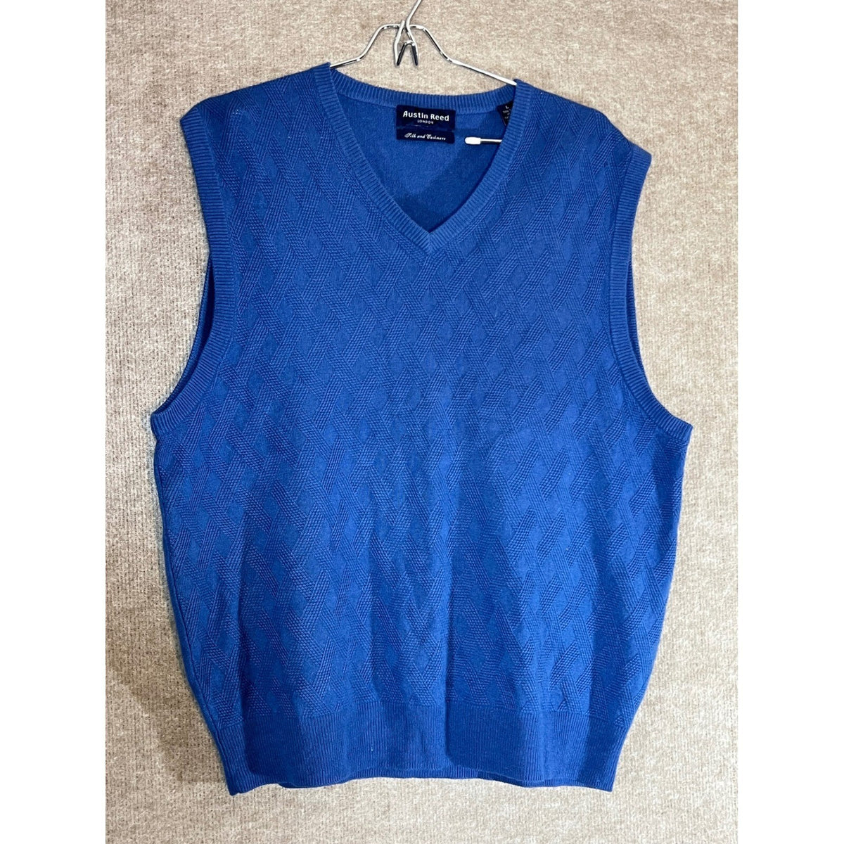 Austin Reed Sweater Vest Mens L Blue Silk Cashmere V-Neck Knit Preppy