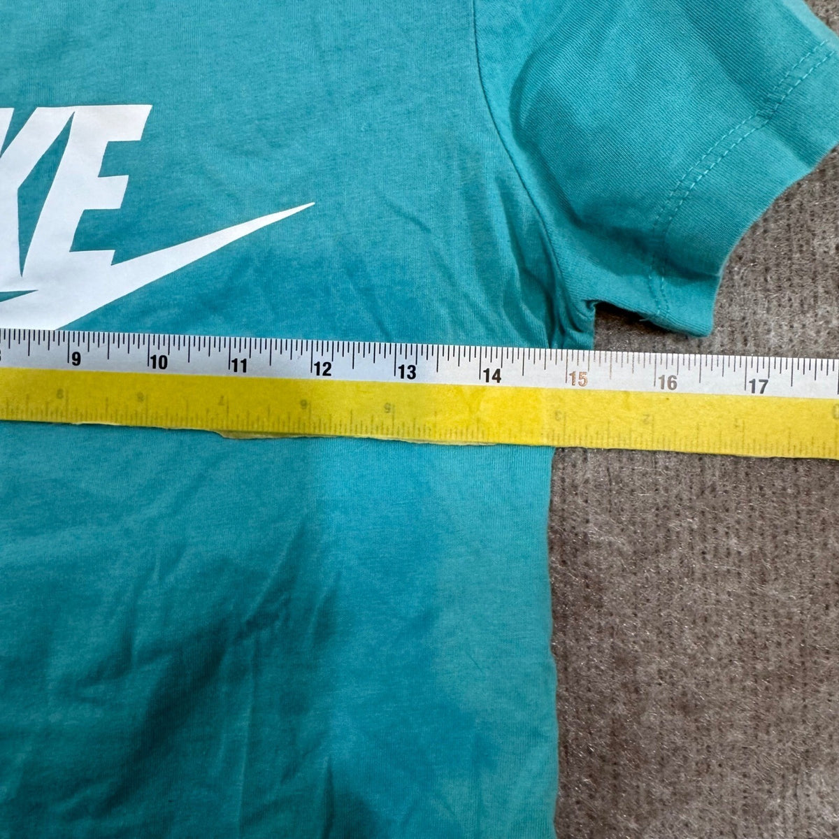 Nike Graphic T Shirt Women XS Teal Blue Swoosh Logo Short Sleeve Sporty