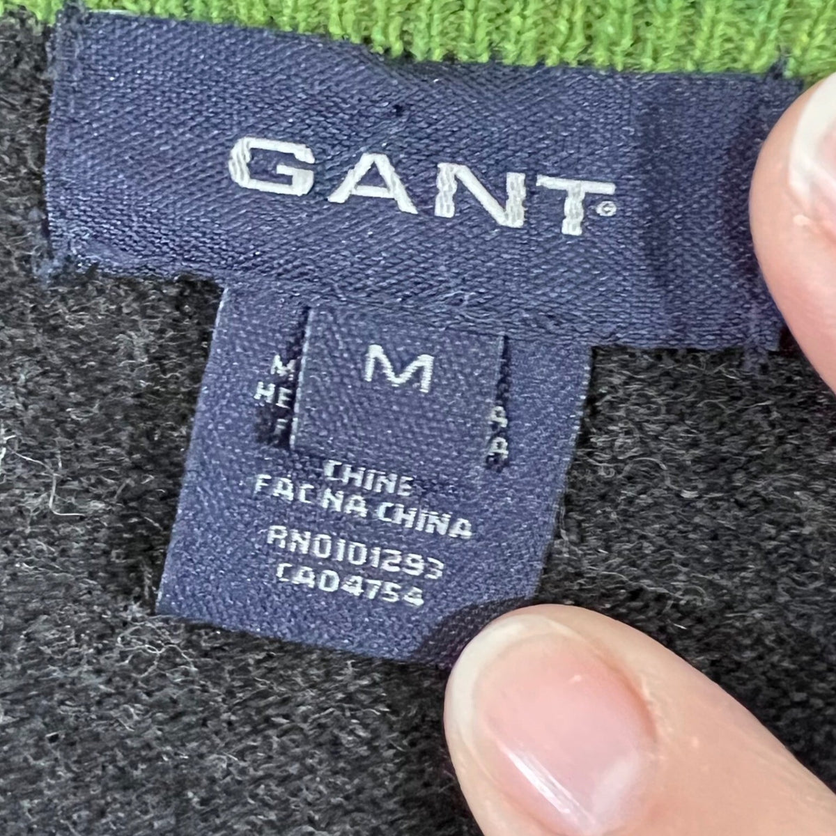 Gant Sweater Vest Mens Medium Gray Green Lambswool V Neck Preppy Ivy Academia