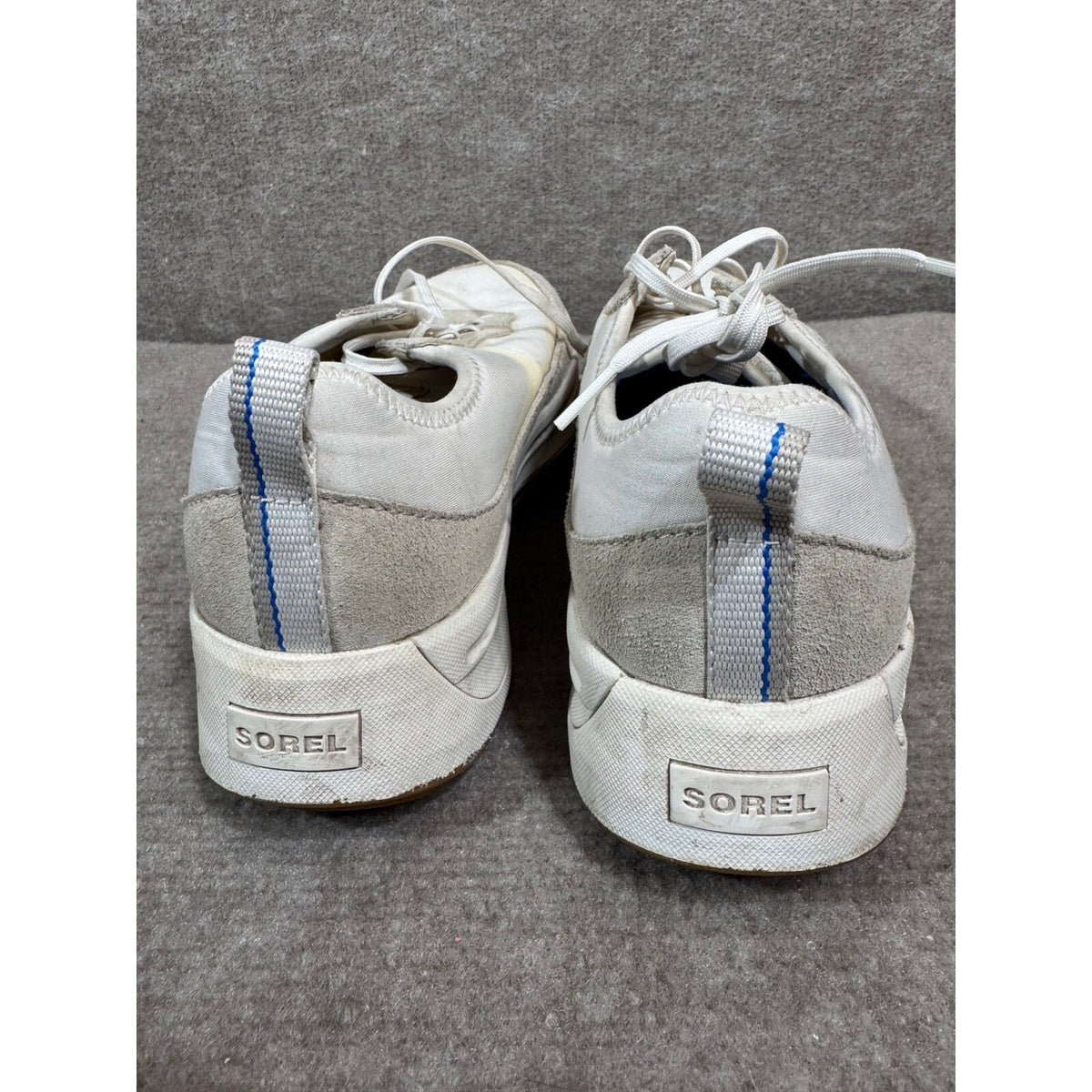 Sorel Out N About III Low Sneaker Womens 9.5 White Suede Casual Gorpcore