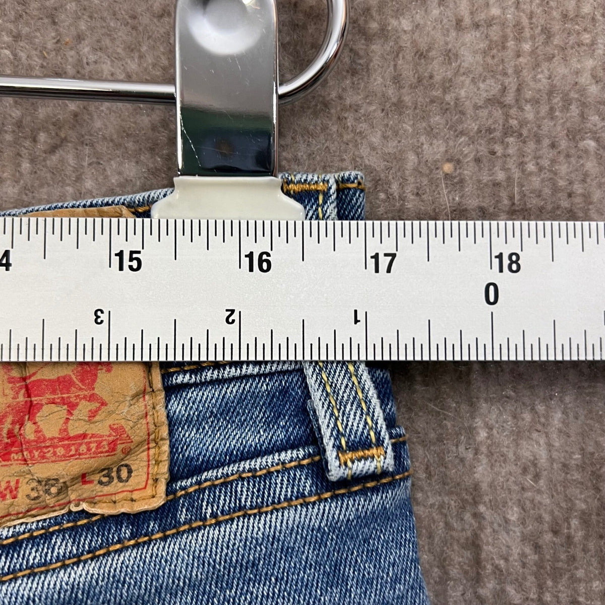 Levis 511 Slim Fit Jeans Mens W30 L30 Light Wash Denim Distressed