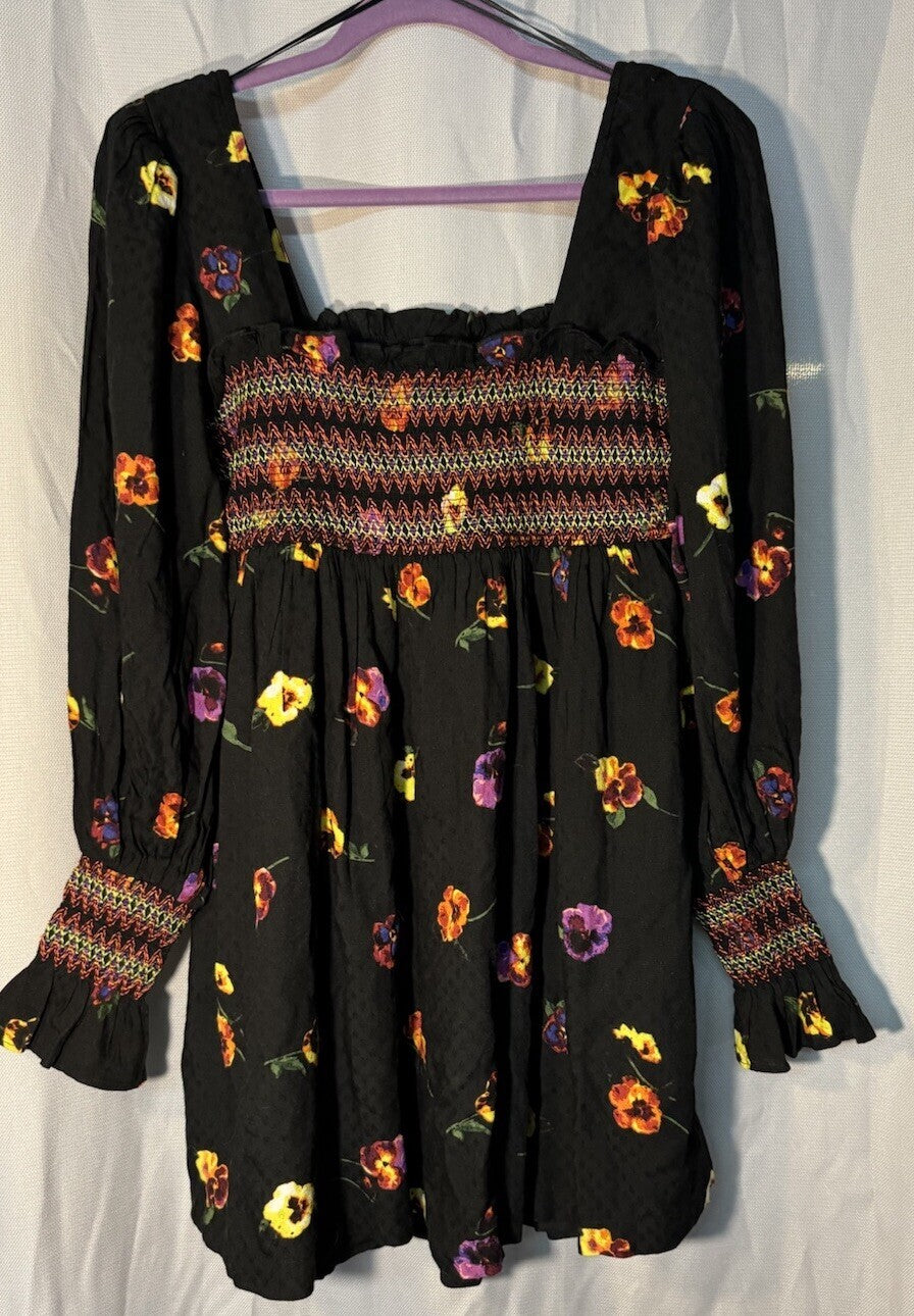 Urban Outfitters Isobel Smocked Mini Dress Sz M Black Floral Whimsigoth Top