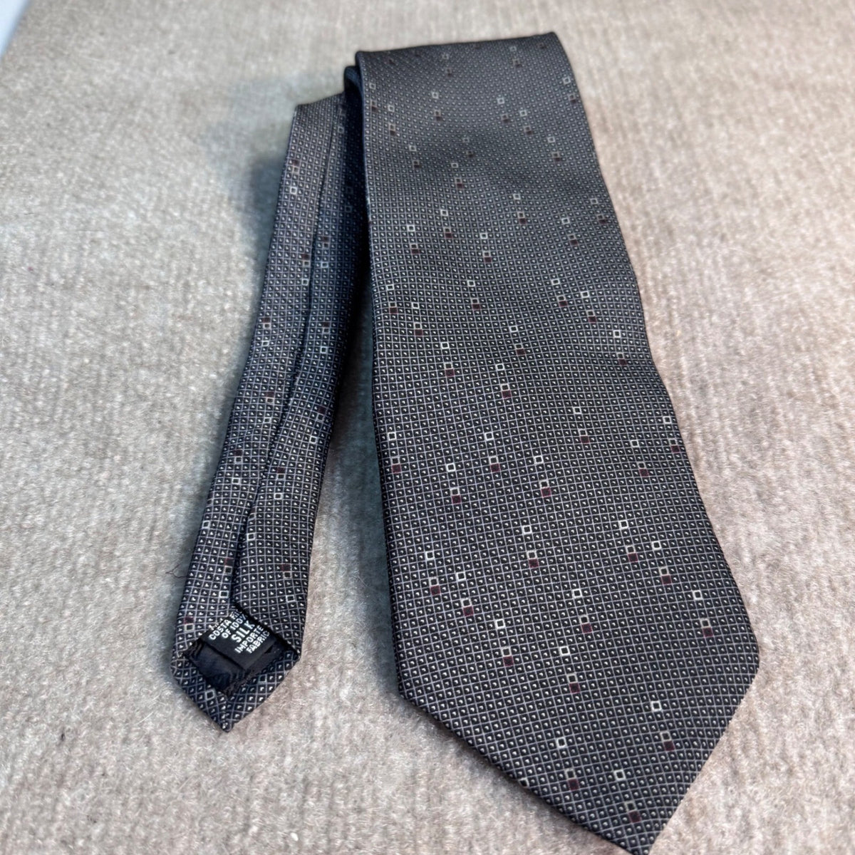 DKNY Silk Necktie Mens OS Gray Geometric Square Pattern Formal Professional