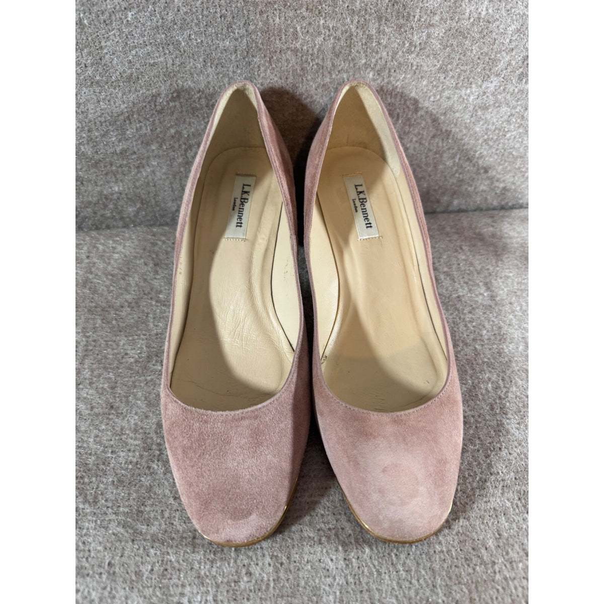 L.K. Bennett Pumps Women 38.5 Pink Suede Block Heel Gold Trim Made in Spain