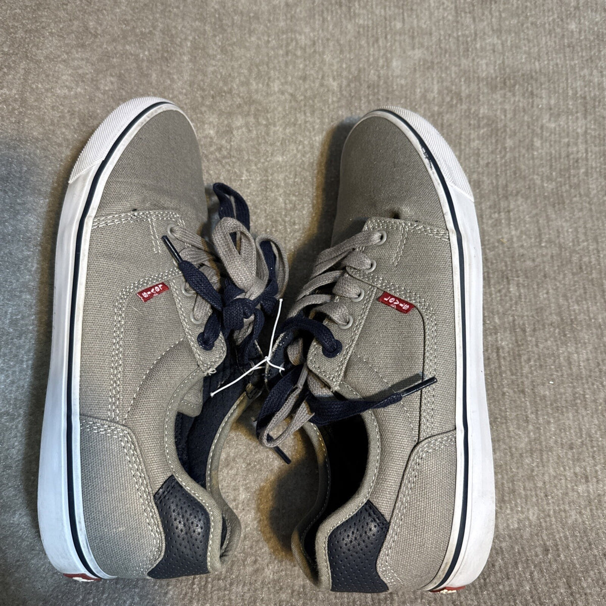Levis Mens Gray Low Top Casual Sneakers Shoes Size 9.5