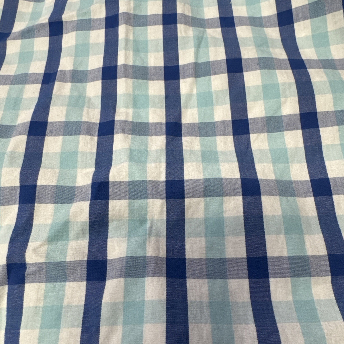 IZOD Button Down Shirt Flip Cuffs Long Sleeve Plaid Blue White Men Med Preppy