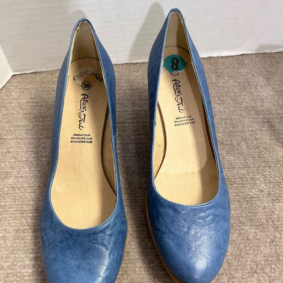 Alex & Tai Blue Leather Block Heel Pumps Womens 39 Round Toe Textured Minimalist