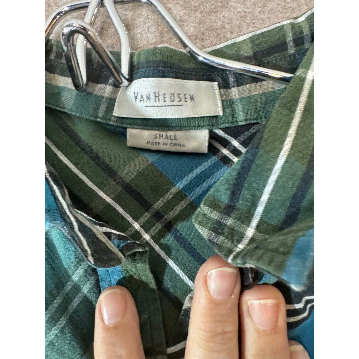Van Heusen Womens Small Plaid Button Down Shirt Green Blue Cotton Preppy Bias