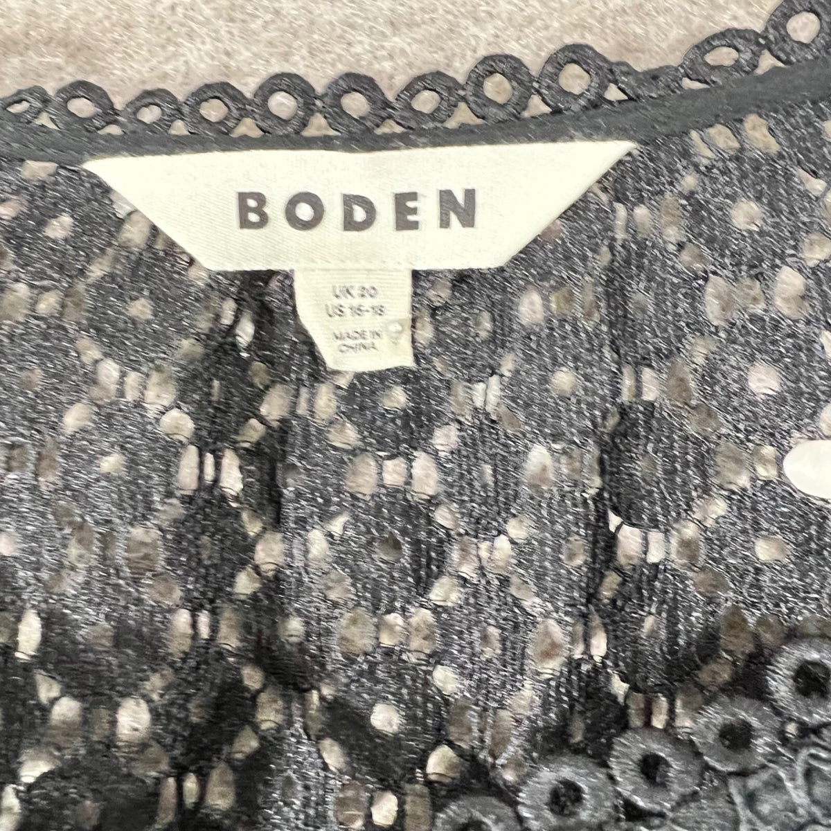 Boden Lace Blouse Womens 16-18 Black Long Sleeve Sheer Boho Minimalist