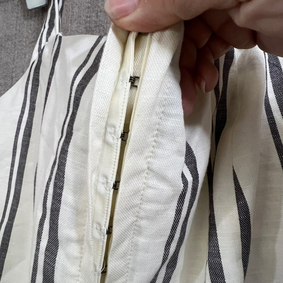 Future Collective Jenee Naylor White Black Striped Tie Strap Top XXL