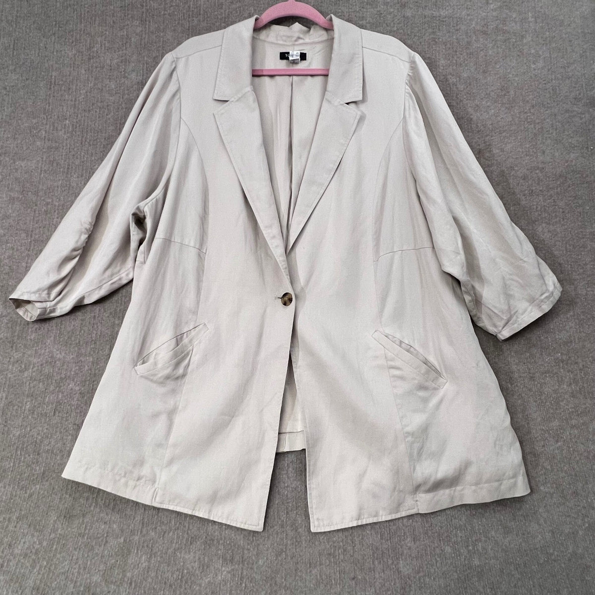 Torrid Women's Beige Blazer Size 4 3/4 Sleeve Single Button Lyocell Blend