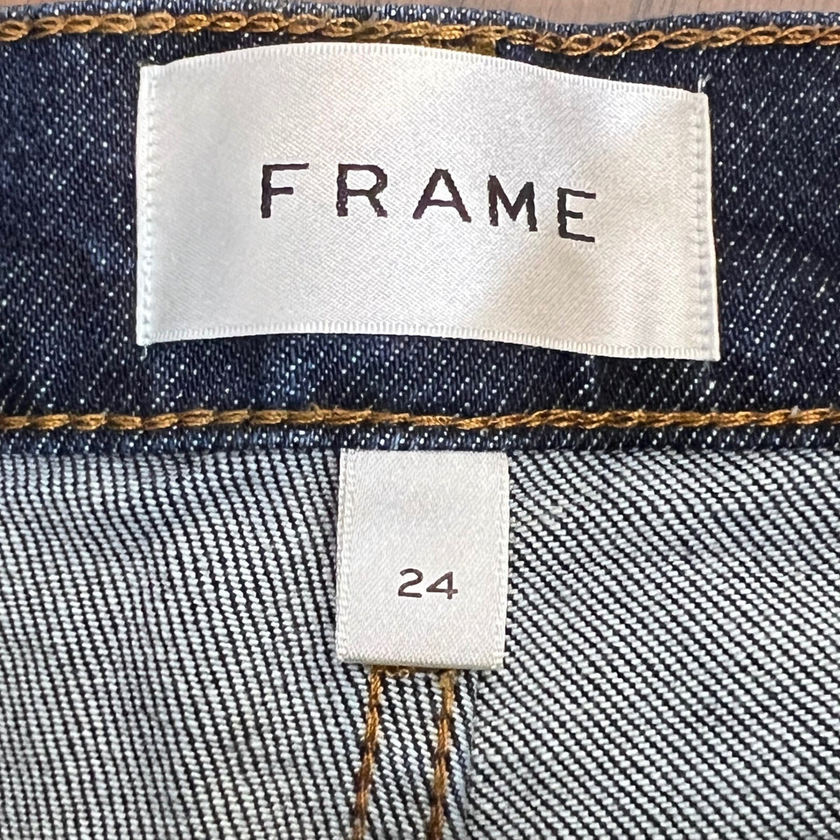 FRAME The Borrowed Jeans 24 Dark Wash Straight Leg Denim Classic Minimalist