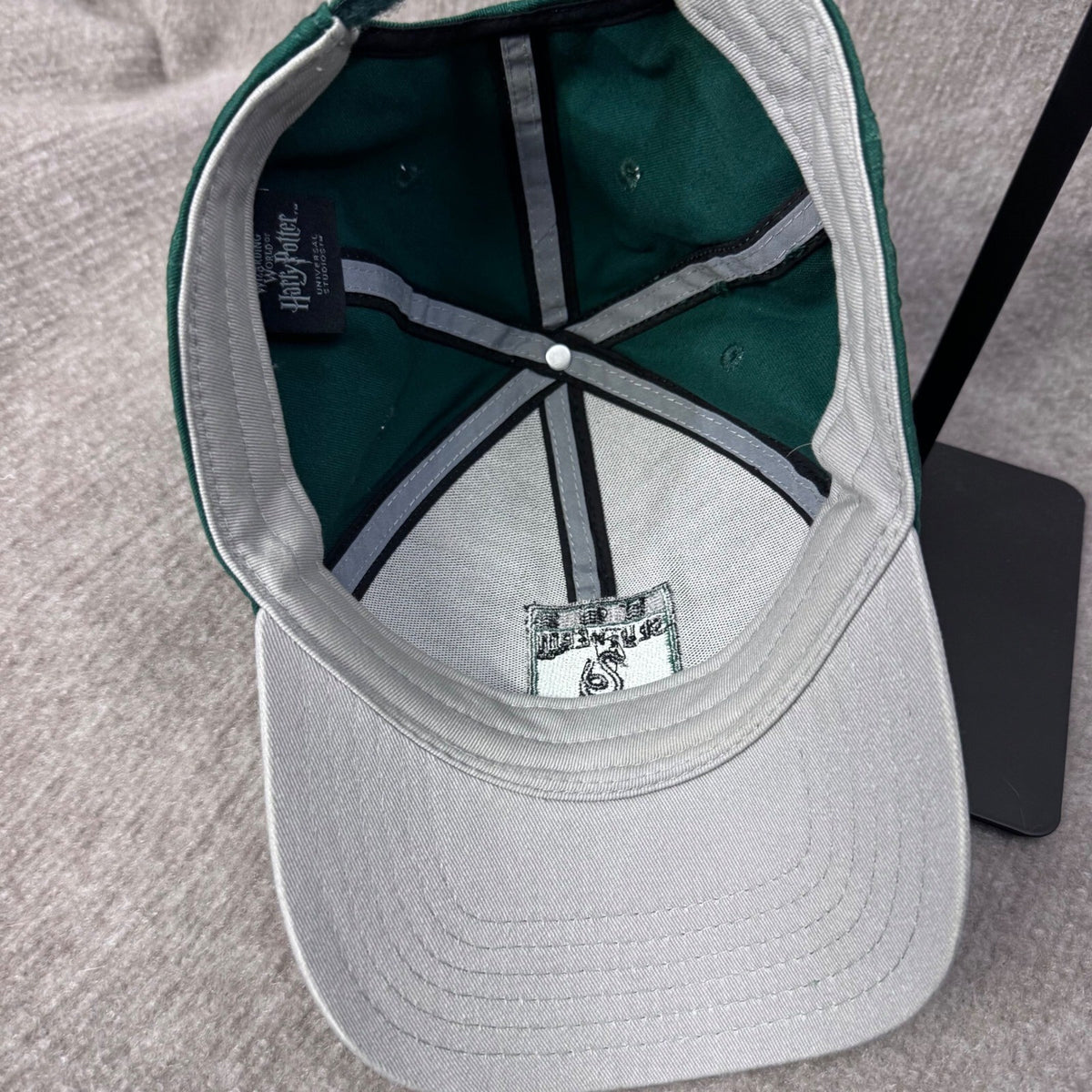 Wizarding World Harry Potter Slytherin Green Baseball Cap Universal Studios