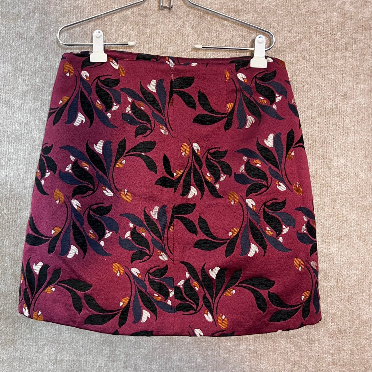 Ann Taylor Factory Mini Skirt Womens 12 Burgundy Floral Jacquard Career Preppy