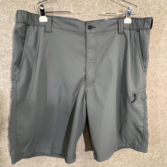 Wrangler Outdoor Cargo Shorts Mens 42 Gray Lightweight Quick Dry Gorpcore