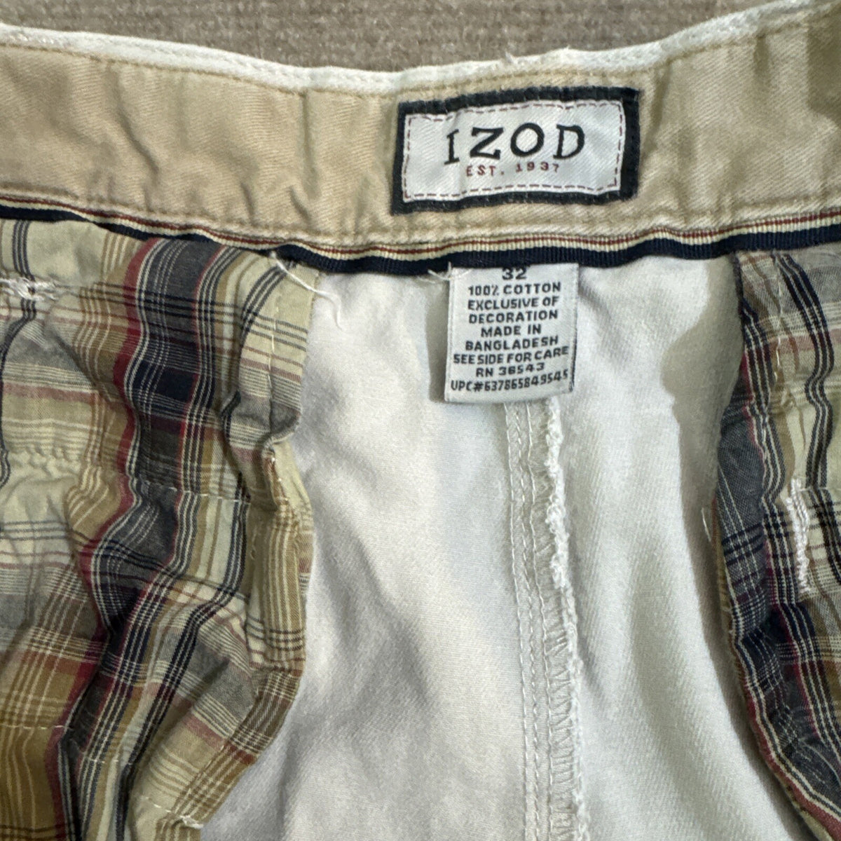 Izod Men Khaki Cargo Shorts 32 Waist 10” Hook And Loop Pocket