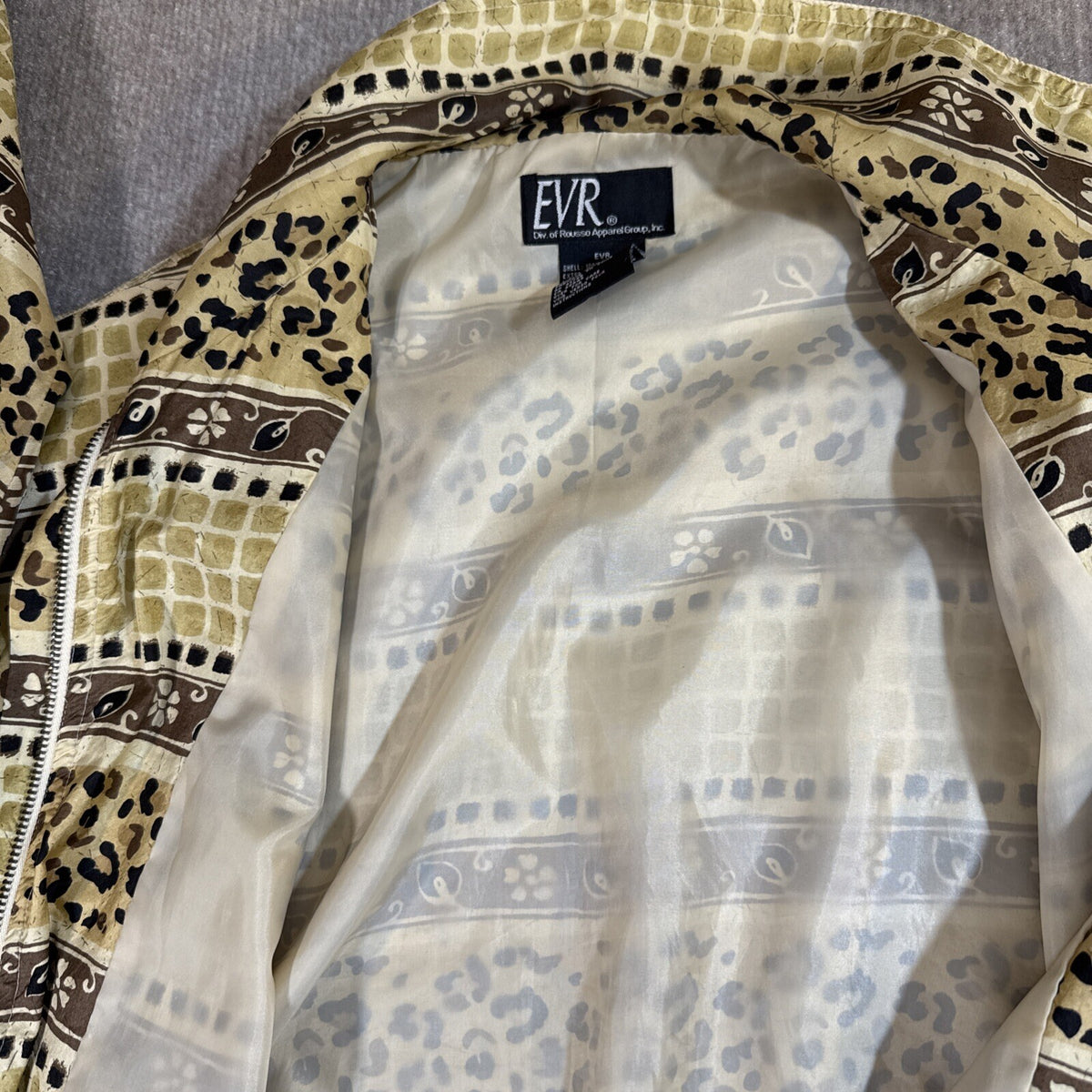 EVR Women Warmup Jacket M Silk Full Zip Animal Print Mom Athleisure Retro