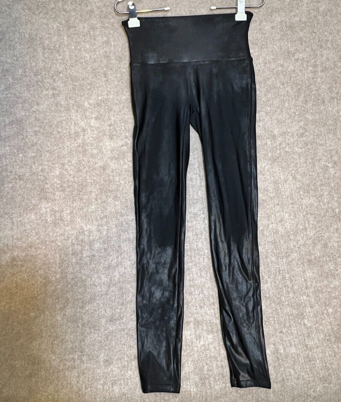 Spanx Lg Leather Look Control Shaper Leggings - Fade spot