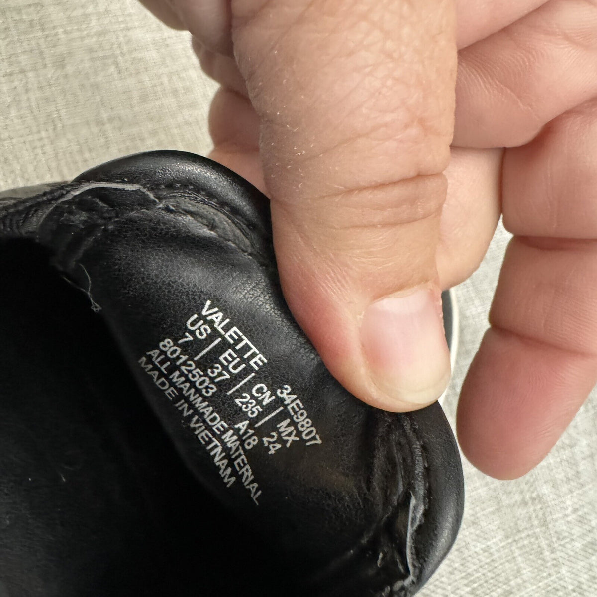 CK Calvin Klein Shoe Valette Women's Skater-Style Slip On Sneaks Black Size 7