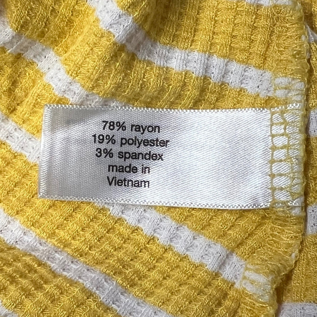 Lane Bryant Women's Plus Size 26/28 Yellow Striped Button Tie Front Top