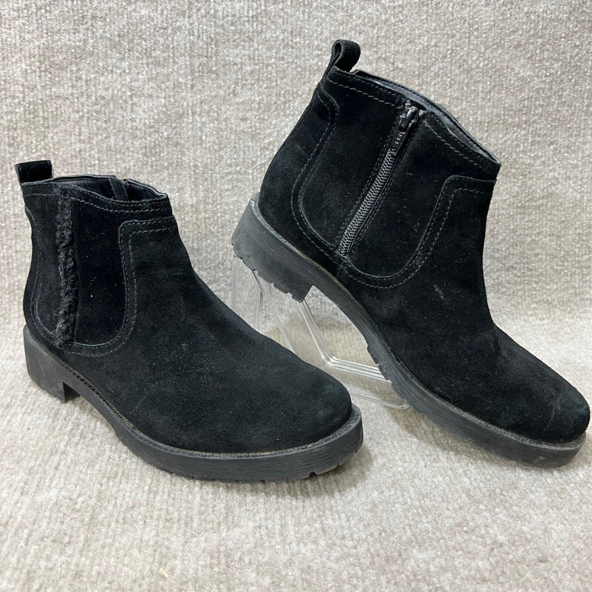 Vionic Aslynn Sz 7 Faux Fur Lined Black Suede Chelsea Boots Womens