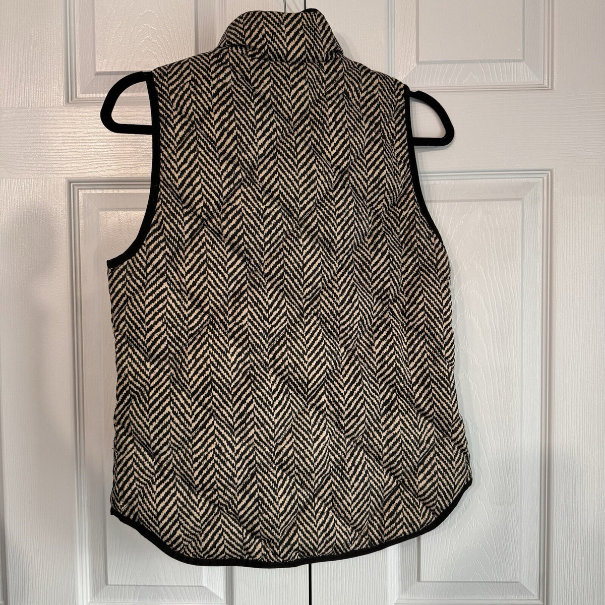 J. Crew Women’s 2012 Herringbone Down Puffer Vest size XS Zip Up Fitted